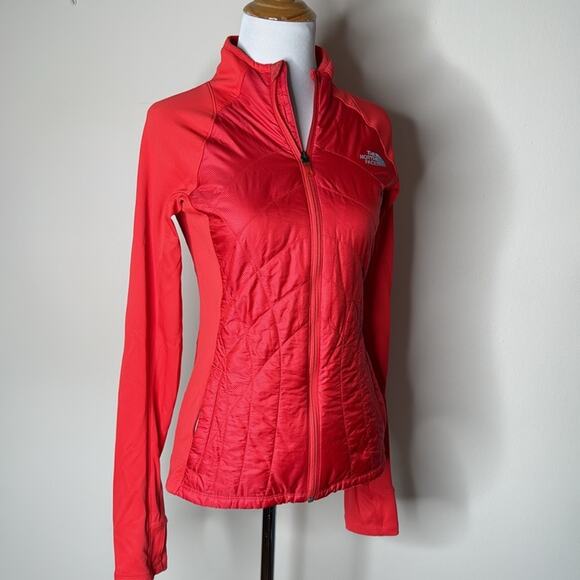 The North Face Red Flash Dry Quilted Jacket - Picture 3 of 6